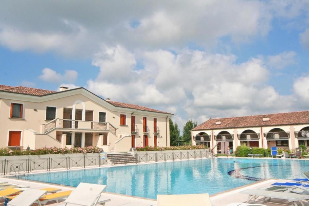 Villa Rachele Lignano Sabbiadoro Eksteriør billede